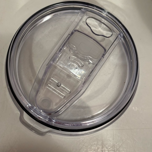 Donald duck travel tumbler “ Live each day” message new - Picture 9 of 10